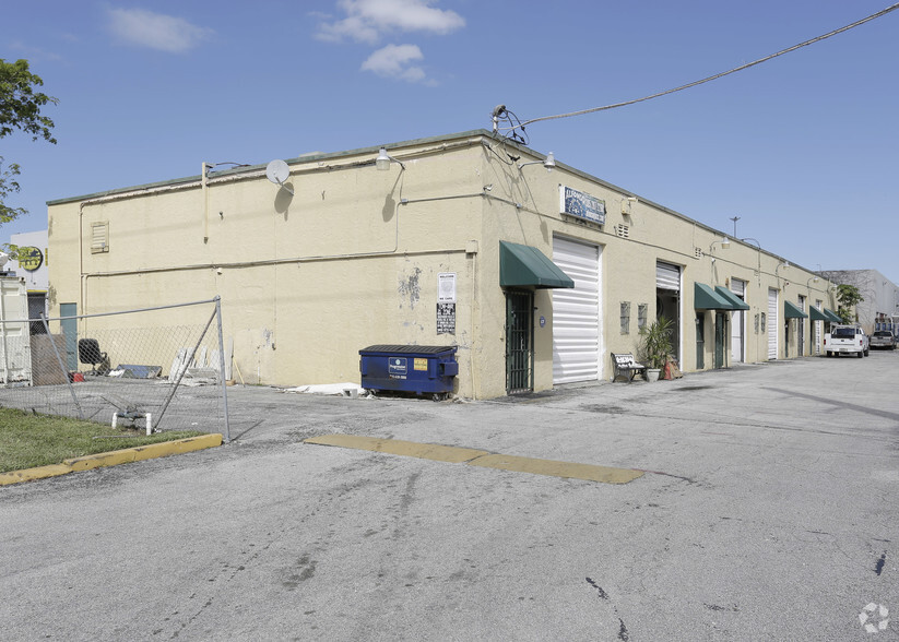 7403 NW 7th St, Miami, FL for lease - Primary Photo - Image 1 of 8