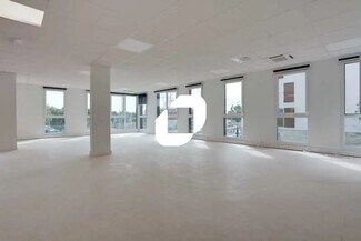 More details for 5 Rue Christophe Colomb, Orly - Office for Lease