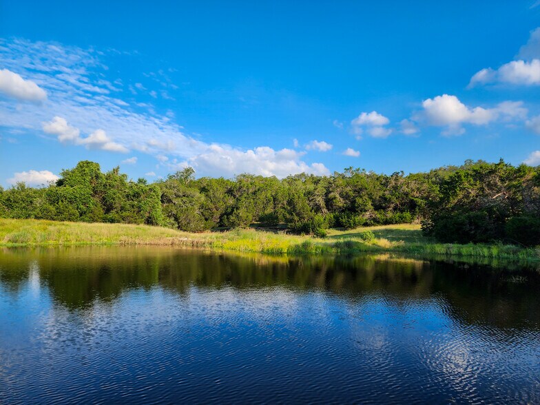 5150 Purgatory Rd, Canyon Lake, TX for sale - Building Photo - Image 1 of 63
