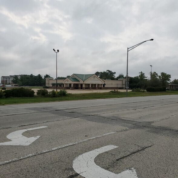 994 Us-51, Forsyth, IL for sale - Primary Photo - Image 1 of 1