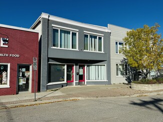 More details for 6-8 Earl Ave, Dryden, ON - Retail for Sale