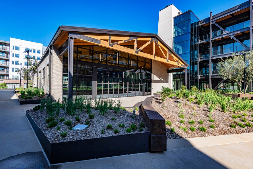 755 Echo St NW, Atlanta, GA for lease - Building Photo - Image 3 of 7