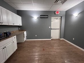 2419 W Newport Pike, Wilmington, DE for lease Interior Photo- Image 2 of 5