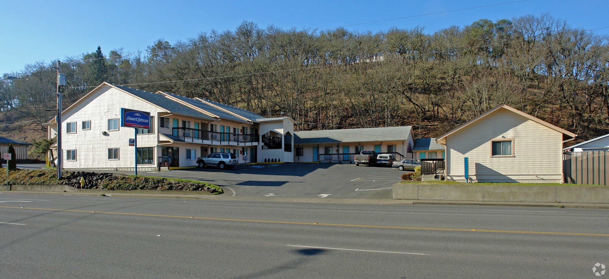 978 NE Stephens St, Roseburg, OR for sale Primary Photo- Image 1 of 1