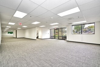 132 Business Center Dr, Corona, CA for lease Interior Photo- Image 2 of 11