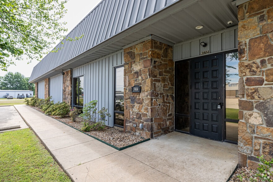 3904 Ayers Rd, Fort Smith, AR for lease - Building Photo - Image 2 of 25