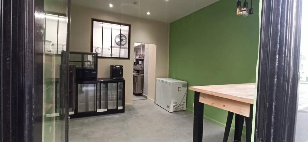 88 Rue De Paris, Clichy for sale - Interior Photo - Image 2 of 6