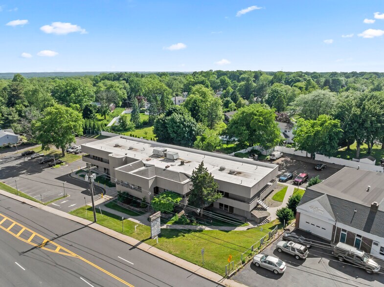 281 Summerhill Rd, East Brunswick, NJ 08816 Aaron Center