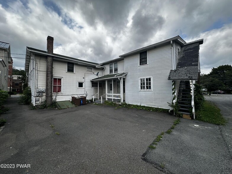 707 Church St, Honesdale, PA for sale - Building Photo - Image 3 of 7