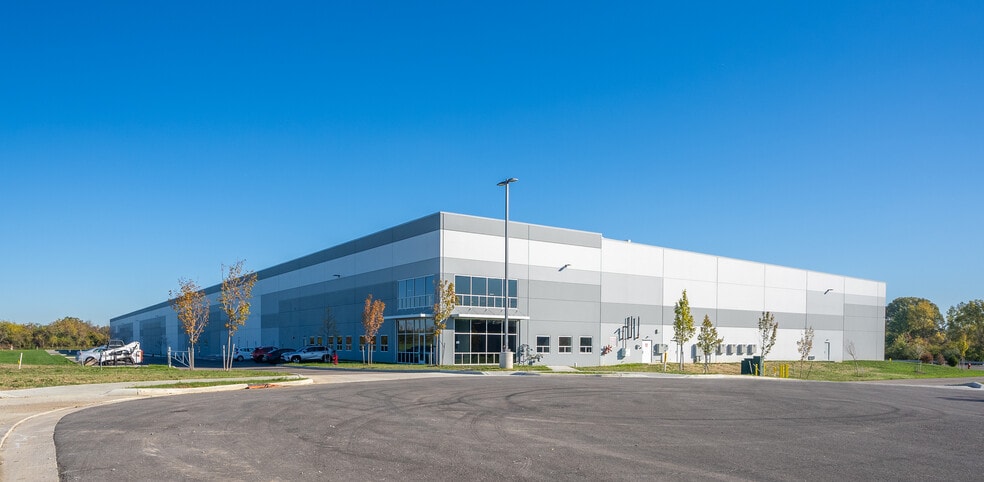 456 Outerbelt St, Columbus, OH for lease - Building Photo - Image 1 of 3