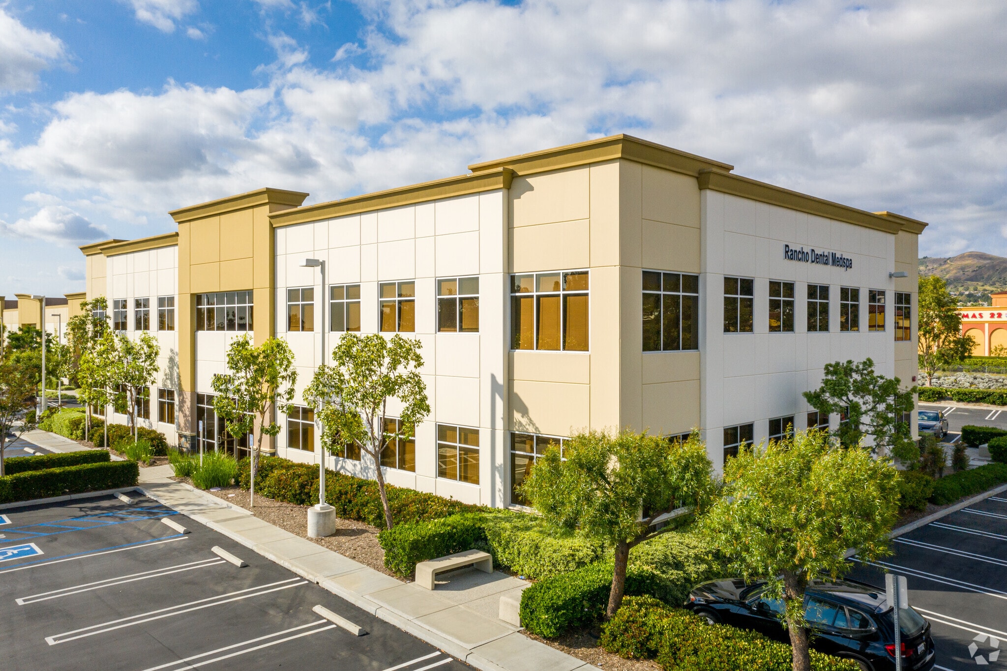 26501 Rancho Pky S, Lake Forest, CA for sale Building Photo- Image 1 of 21