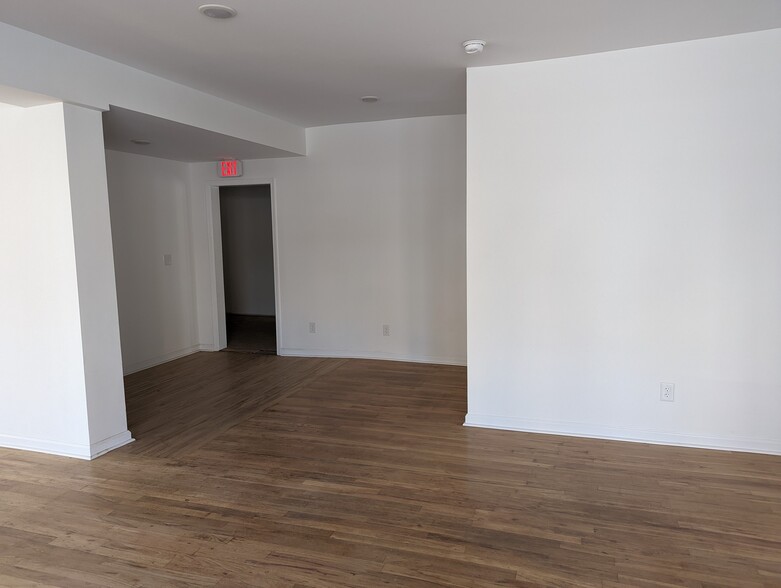 15 N Franklin St, Watkins Glen, NY for lease - Interior Photo - Image 2 of 5