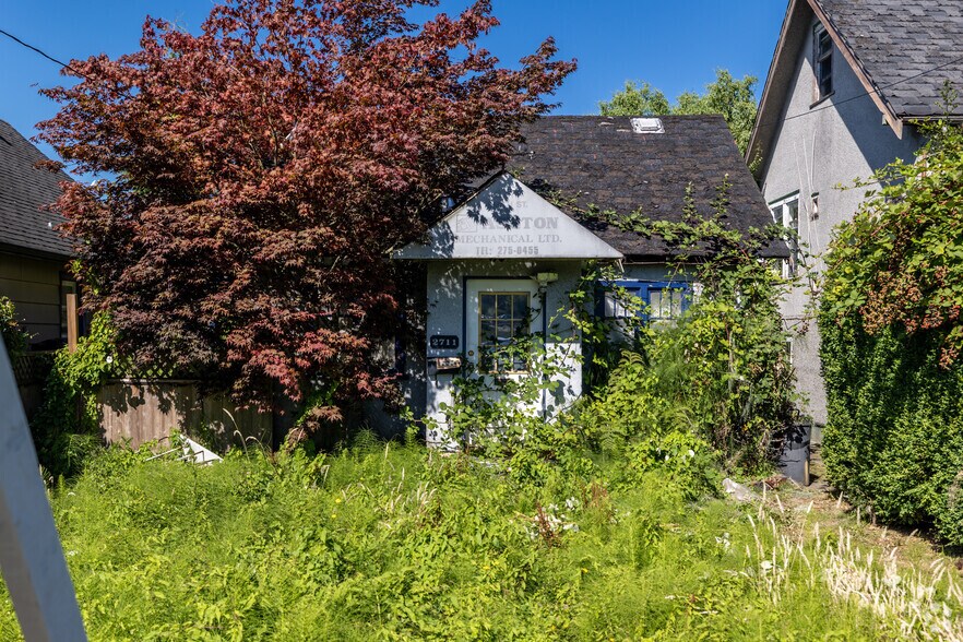 2711 Smith St, Richmond, BC for sale - Primary Photo - Image 1 of 2