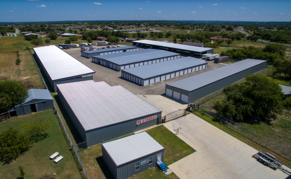 2035 Johnson Bend Rd, Weatherford, TX for sale - Primary Photo - Image 1 of 1