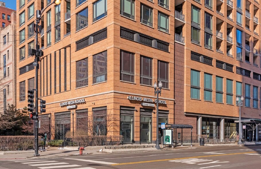 520 S State St, Chicago, IL for lease - Building Photo - Image 1 of 2