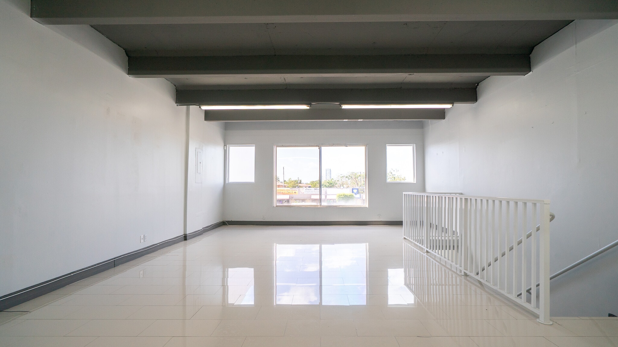 1833-1847 NW 20th St, Miami, FL for lease Interior Photo- Image 1 of 3