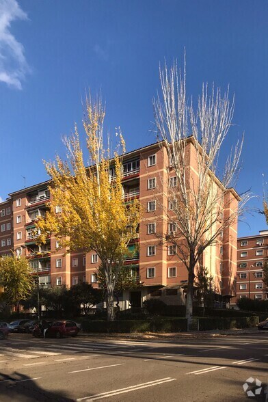 Multifamily in Madrid, Madrid for sale - Building Photo - Image 1 of 1