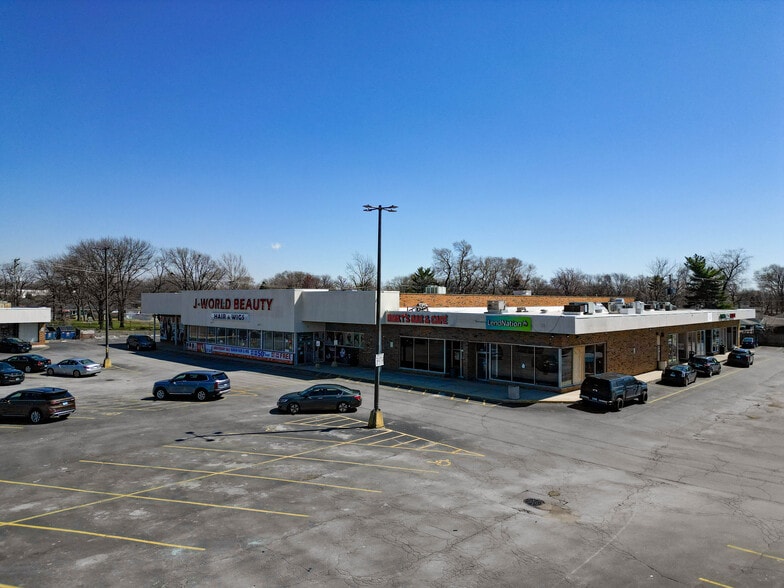1205-1245 E Sibley Blvd, Dolton, IL for lease - Building Photo - Image 3 of 8