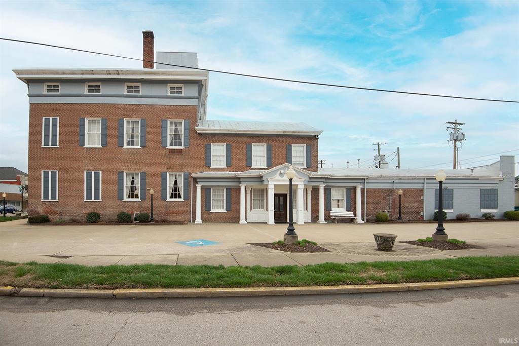 505 Main St, Vincennes, IN for sale Building Photo- Image 1 of 32