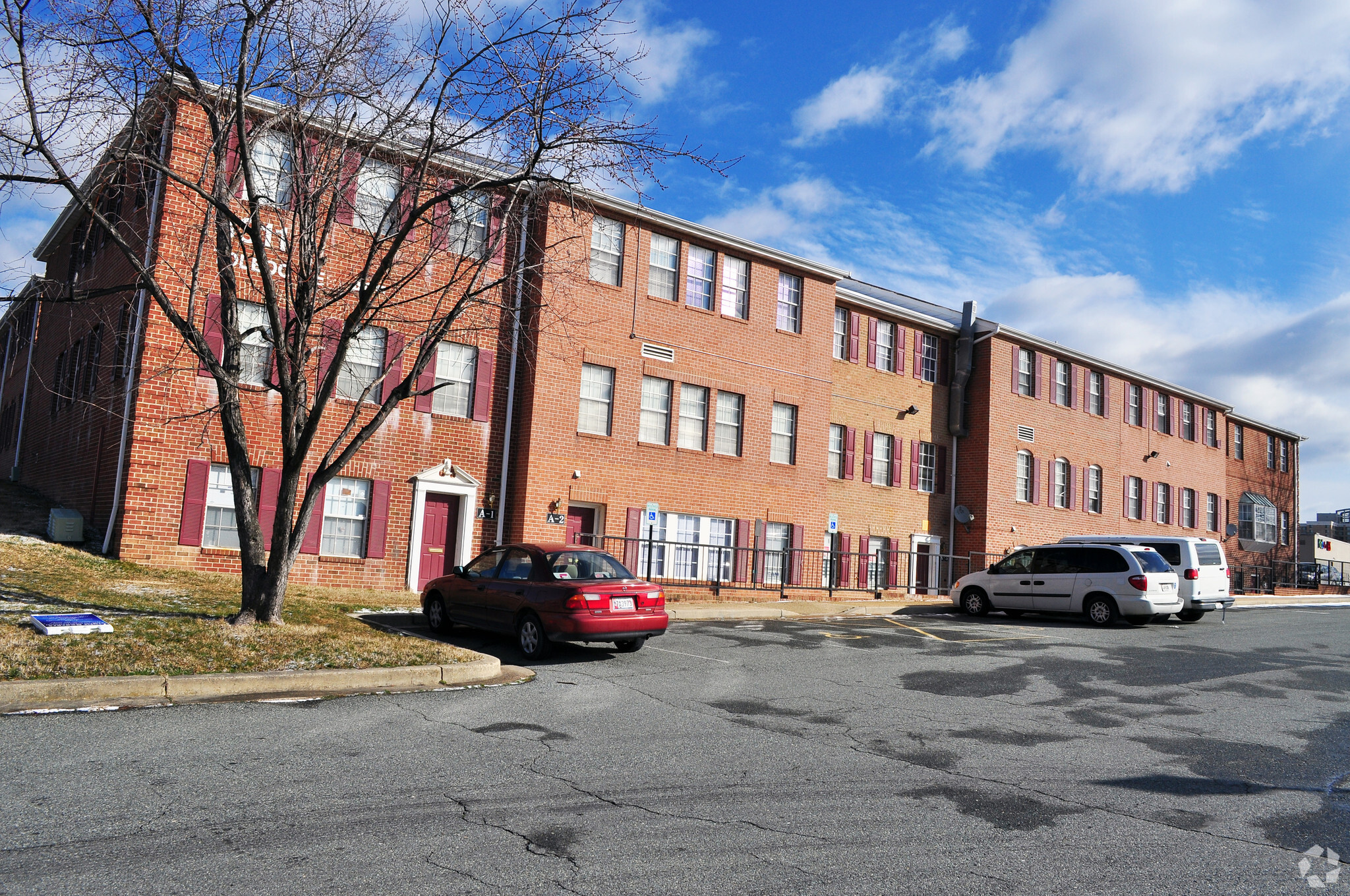 3311 Toledo Ter, Hyattsville, MD for sale Primary Photo- Image 1 of 1