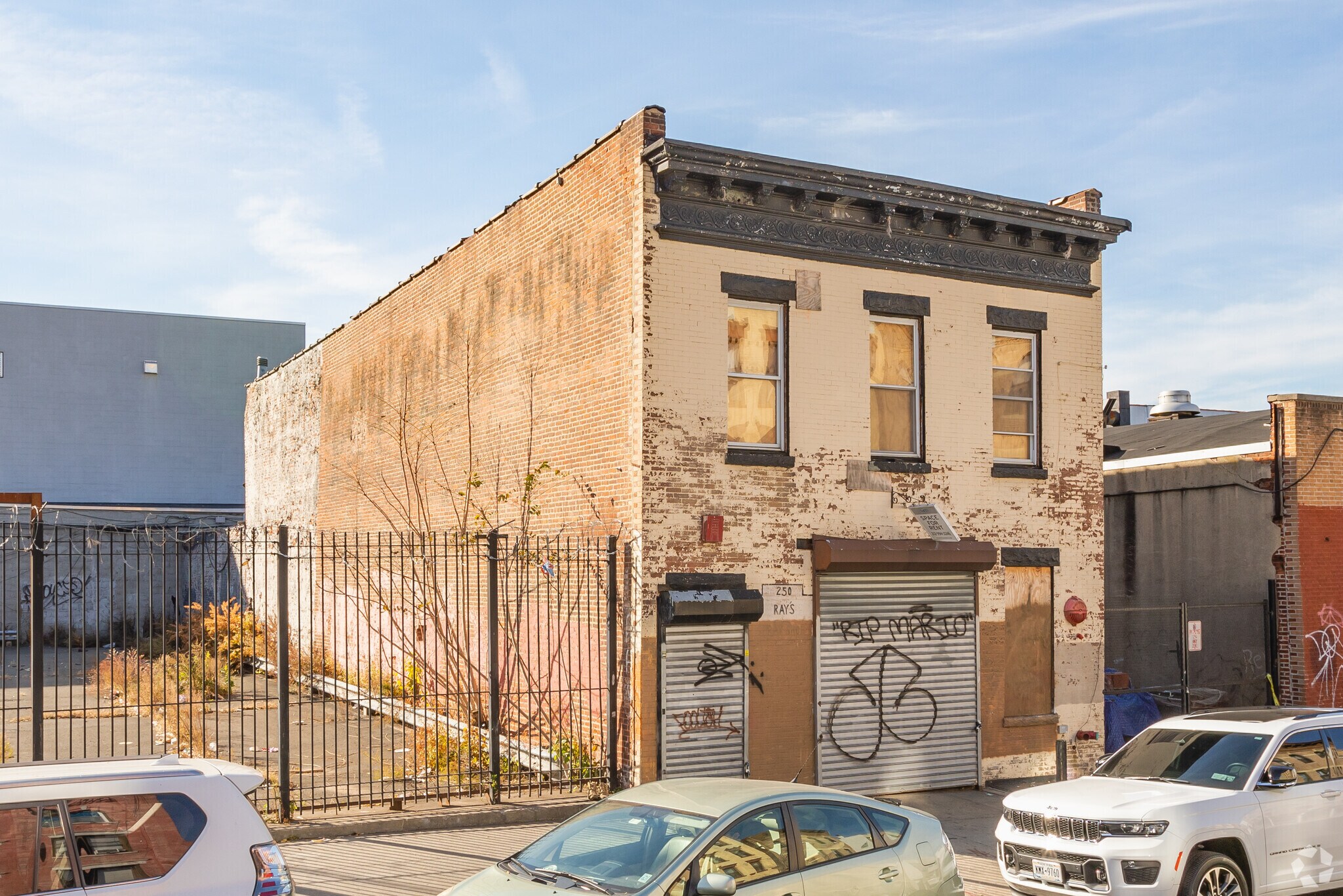 250 46th St, Brooklyn, NY for sale Primary Photo- Image 1 of 1