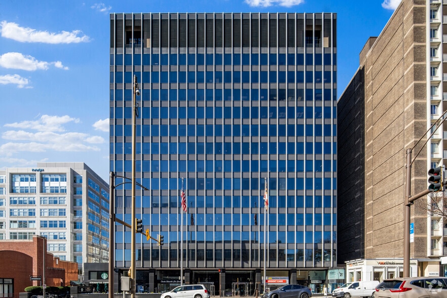 5454 Wisconsin Ave, Chevy Chase, MD for sale - Primary Photo - Image 1 of 1