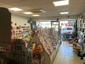 114 Wallasey Vlg, Wallasey for lease Interior Photo- Image 2 of 3