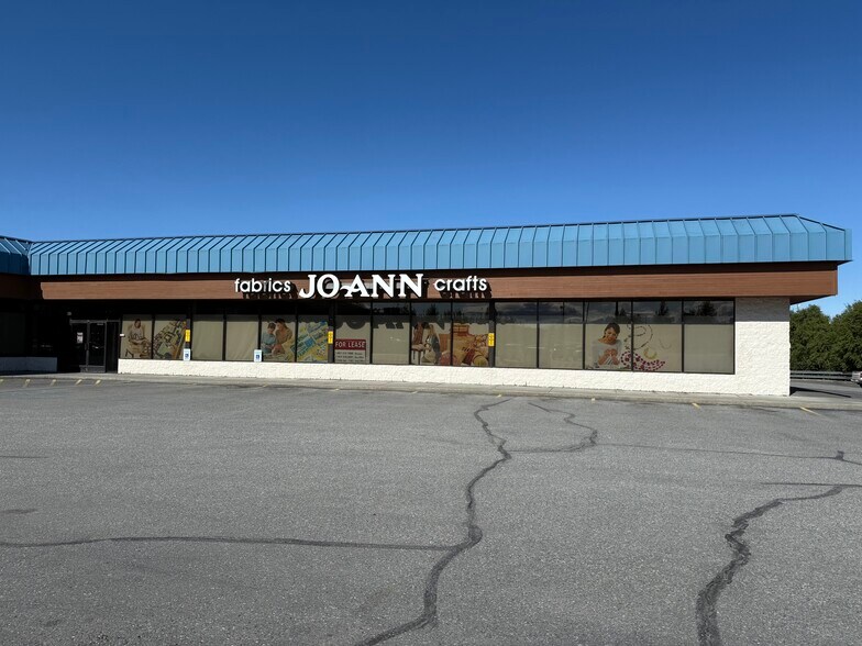 1830 E Parks Hwy, Wasilla, AK for lease - Building Photo - Image 3 of 6