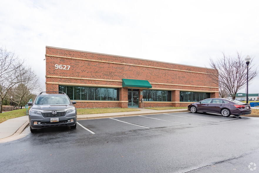 9625-9627 Philadelphia Rd, Rosedale, MD for lease - Building Photo - Image 1 of 11