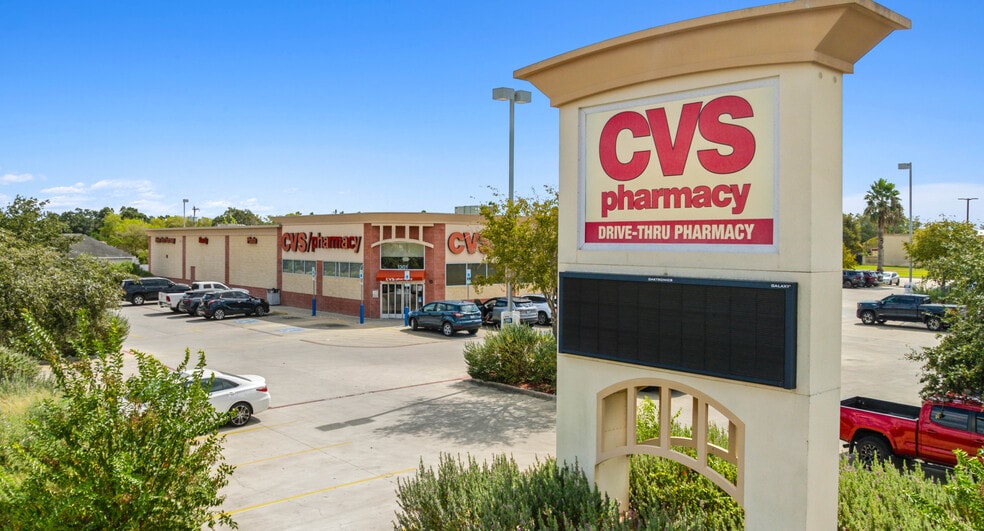 1301 S Cage Blvd, Pharr, TX for sale - Building Photo - Image 2 of 5