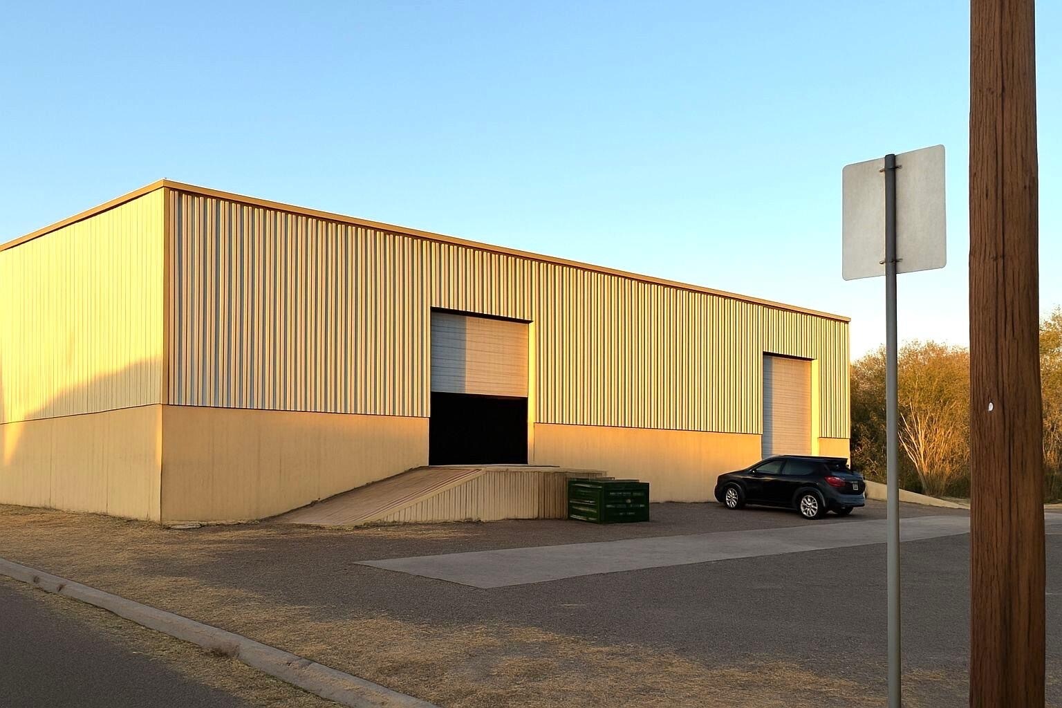 2303 Santa Rita Ave, Laredo, TX for lease Building Photo- Image 1 of 16