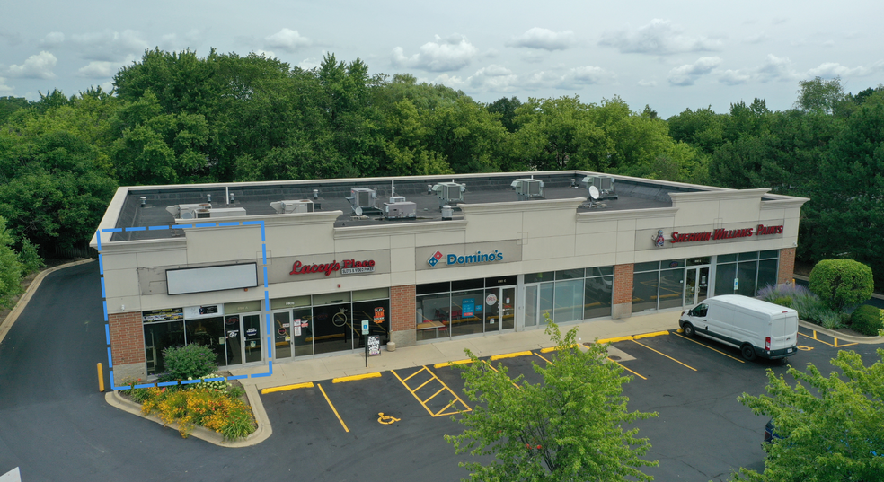 890 S Rand Rd, Lake Zurich, IL for lease - Building Photo - Image 1 of 7