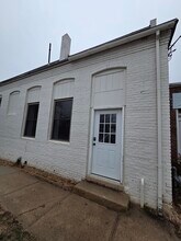 11-23 Bannard St, Freehold, NJ for lease Interior Photo- Image 1 of 9
