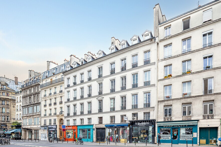 71 Rue Du Faubourg Saint-Martin, Paris for lease - Building Photo - Image 2 of 2