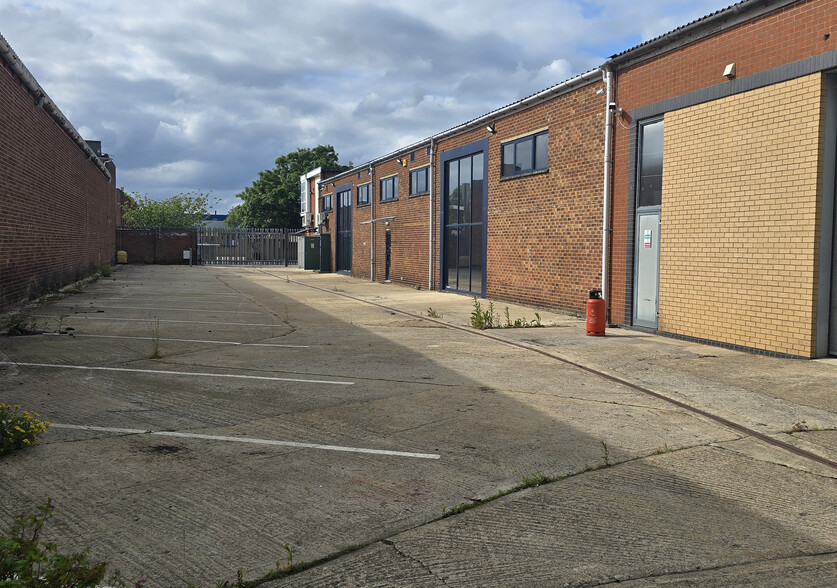 Telford Rd, Bicester for lease - Building Photo - Image 3 of 6