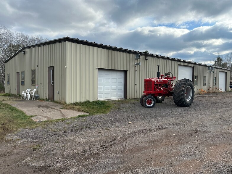 3302 Humane Society Rd, South Range, WI for sale - Primary Photo - Image 1 of 7