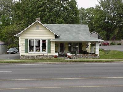 10125 Taylorsville Rd, Louisville, KY for sale - Building Photo - Image 1 of 1