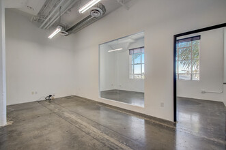 6311 Romaine St, Los Angeles, CA for lease Interior Photo- Image 2 of 7