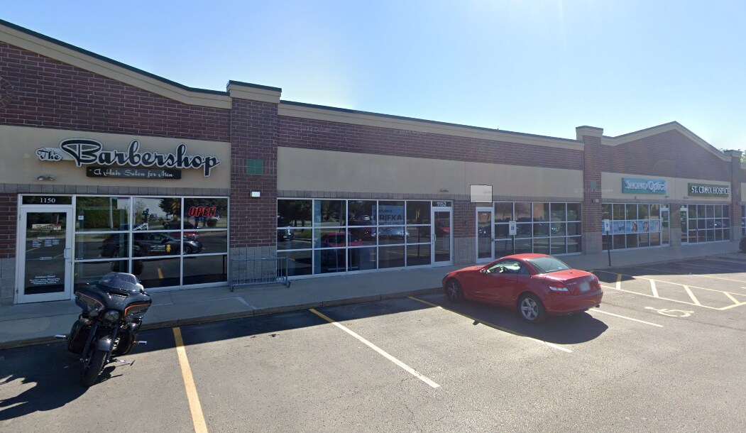 1148-1166 Westowne Dr, Neenah, WI for lease Building Photo- Image 1 of 22