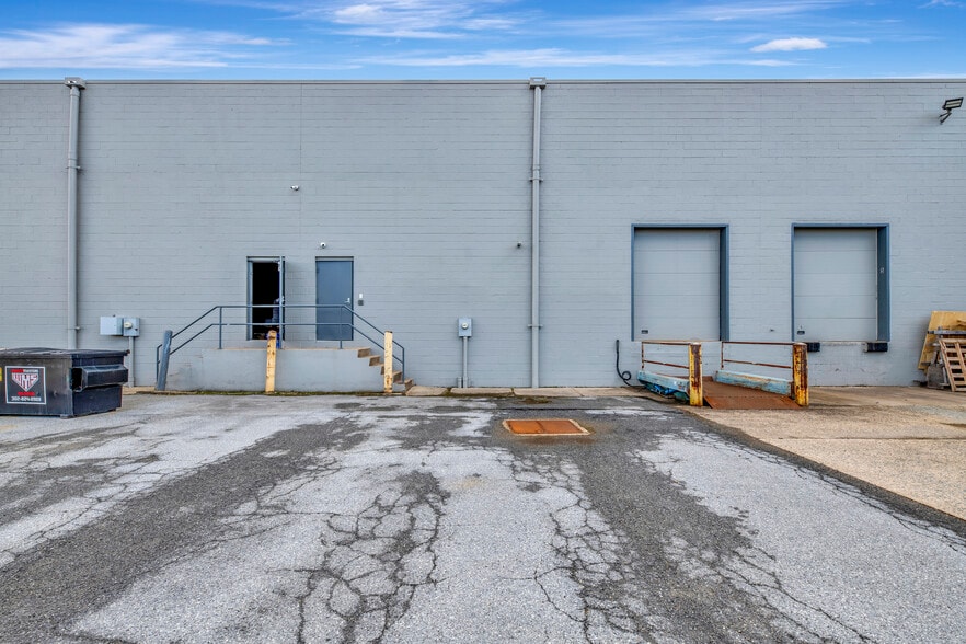 201 Ruthar Dr, Newark, DE for lease - Building Photo - Image 3 of 29