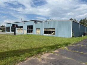 5522 W Jefferson Ave, Trenton, MI for lease Building Photo- Image 2 of 7