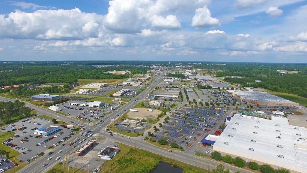 Highway 82, Tifton, GA 31793