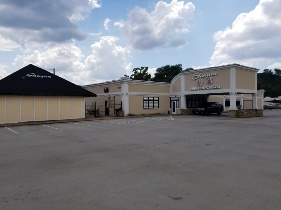 3521 S Broadway Ave, Tyler, TX for sale Building Photo- Image 1 of 1