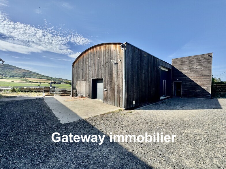 Industrial in La Roche-Blanche for sale - Building Photo - Image 2 of 20