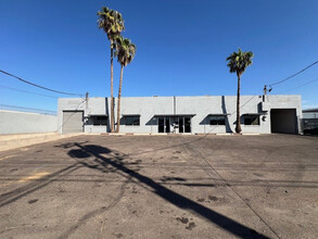 2328-2332 W Palm Ln, Phoenix, AZ for lease Building Photo- Image 2 of 9