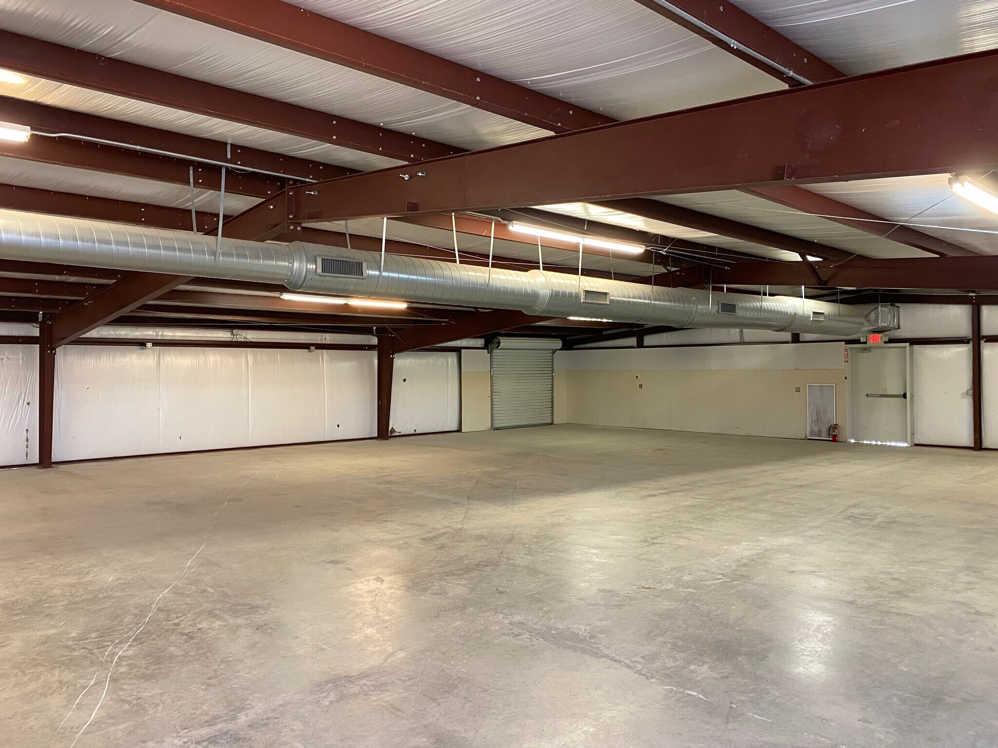 4017 Interstate 10, Seguin, TX for sale Interior Photo- Image 1 of 1