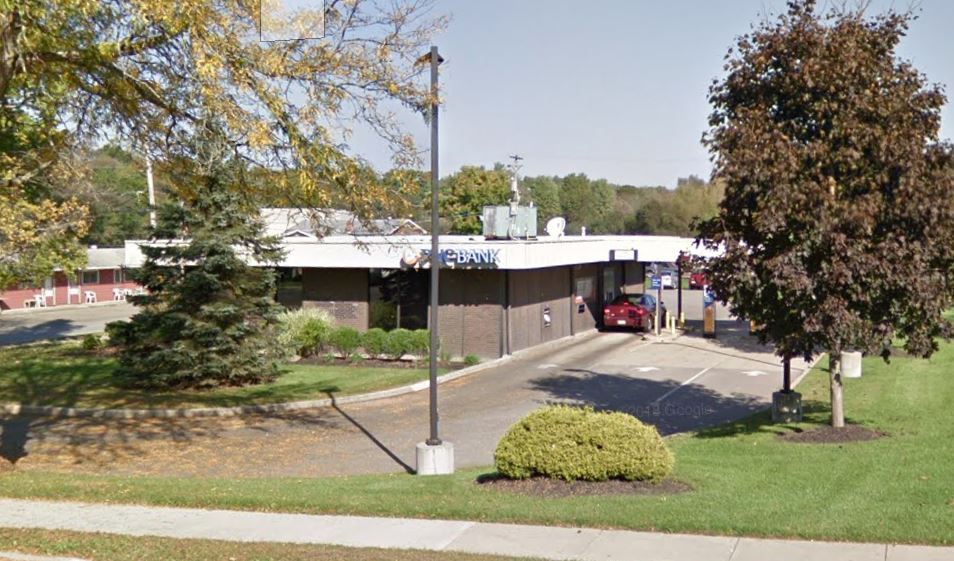 201 E Erie St, Linesville, PA 16424