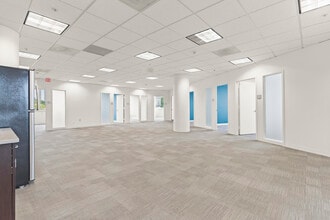 7918 Jones Branch Dr, McLean, VA for lease Interior Photo- Image 2 of 6