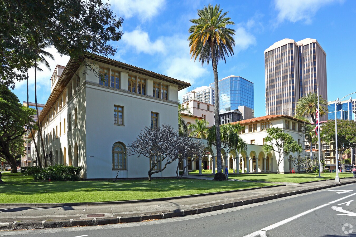 335 Merchant St, Honolulu, HI 96813 Property Record