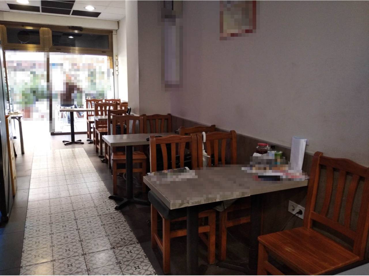 Retail in Barcelona, Barcelona for lease Interior Photo- Image 1 of 3